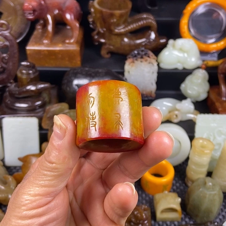 颈饰未镶嵌和田玉杨****拿