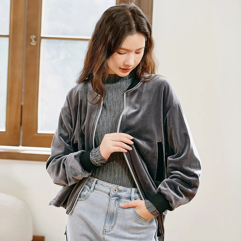 famecoco范可儿棒球服休闲丝绒设计感外套D221AB300