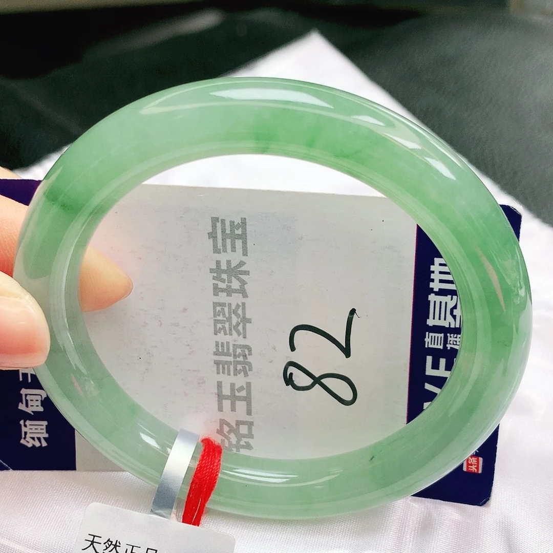翡翠未镶嵌手镯缅甸天然a货翡翠手镯