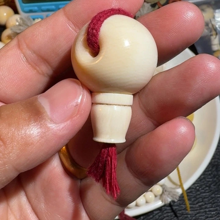 l***l菩提根/象牙果吊坠
