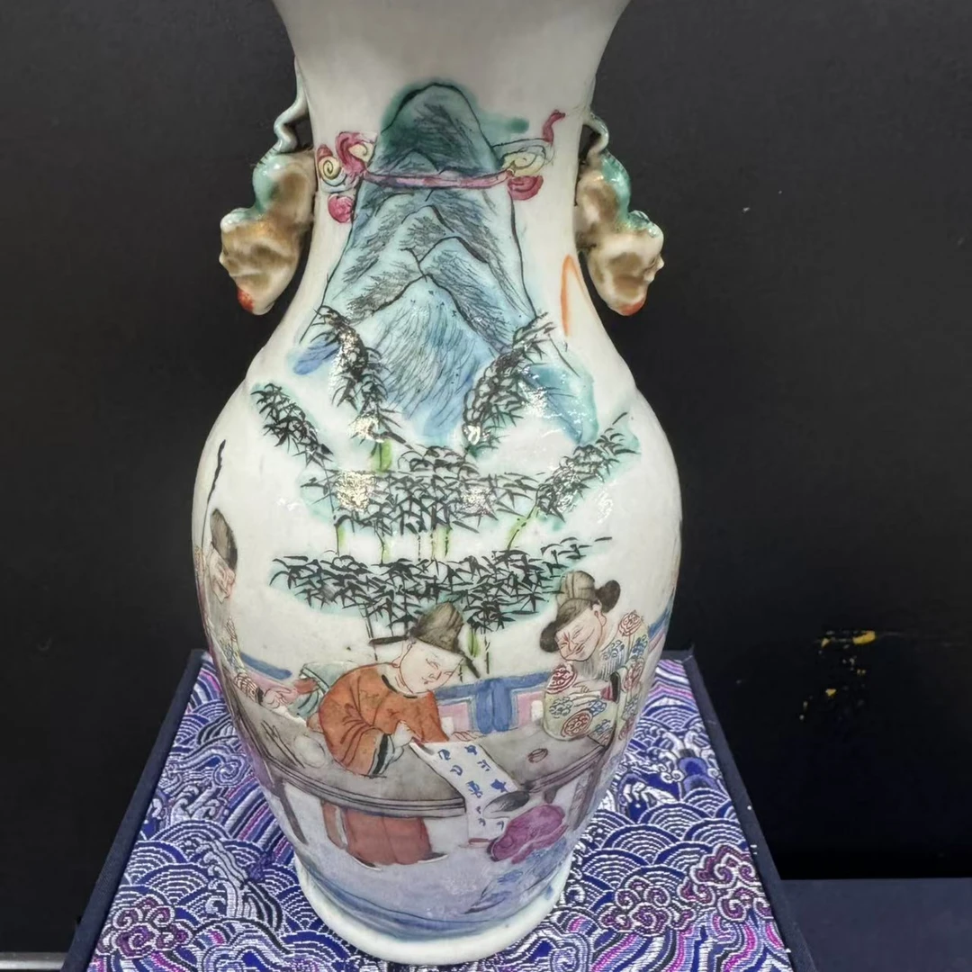 jdz-6660204 道光 粉彩人物双耳瓶