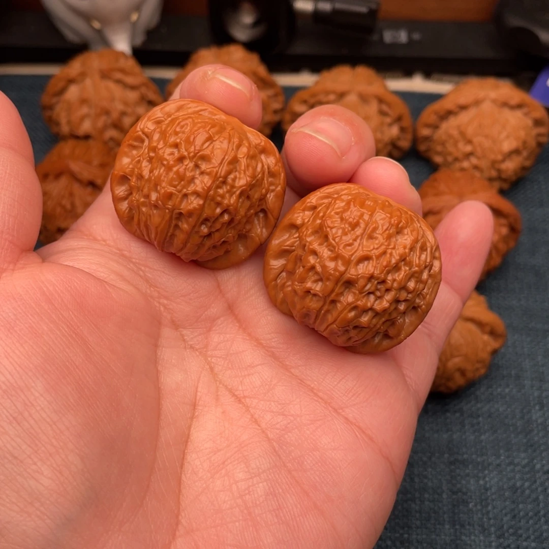 文玩核桃把件平谷血麒麟35