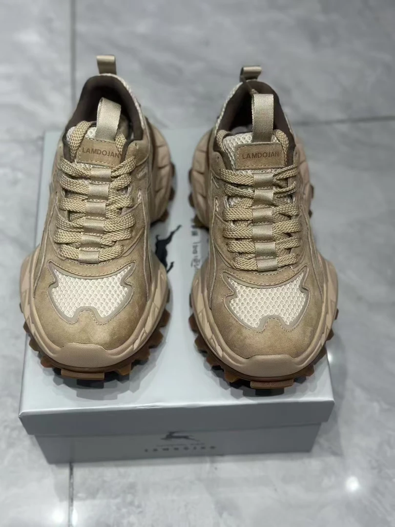 新款女士老爹鞋，