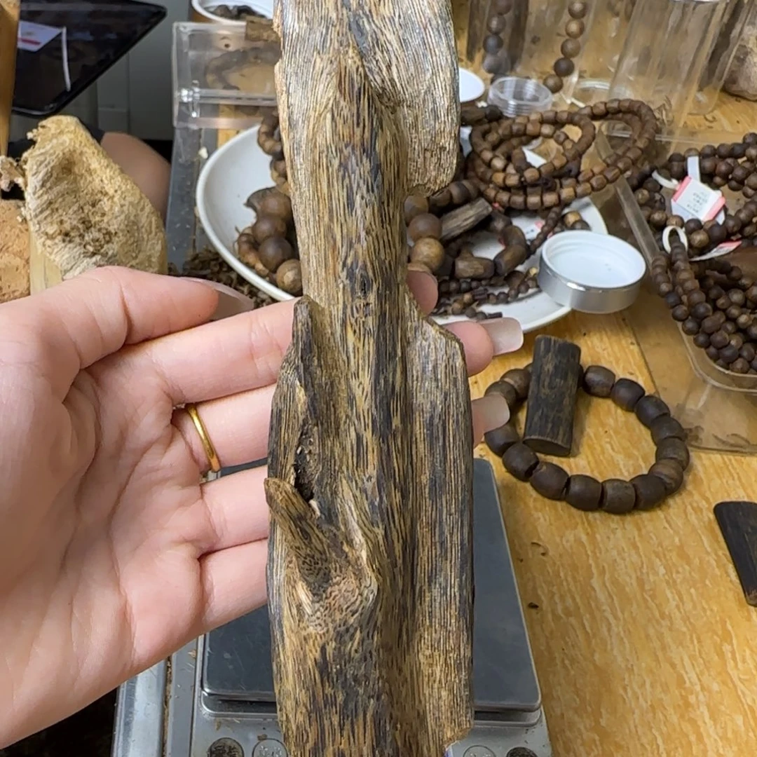 沉香沉香碎屑海南莺歌绿树心虫漏70g