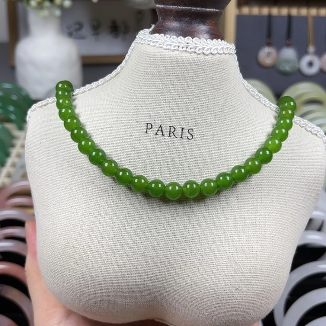 透闪石质玉吊坠(赠链)未镶嵌