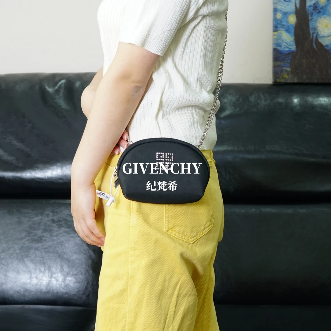 95新 Givenchy/纪梵希 黑色贝壳包/JJ04226747/6747母亲节礼物