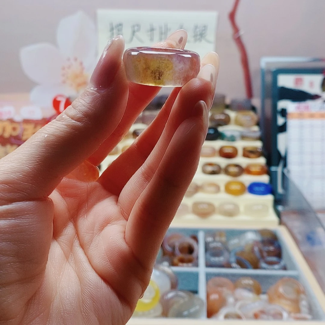 用***꒳玛瑙/玉髓戒指未镶嵌