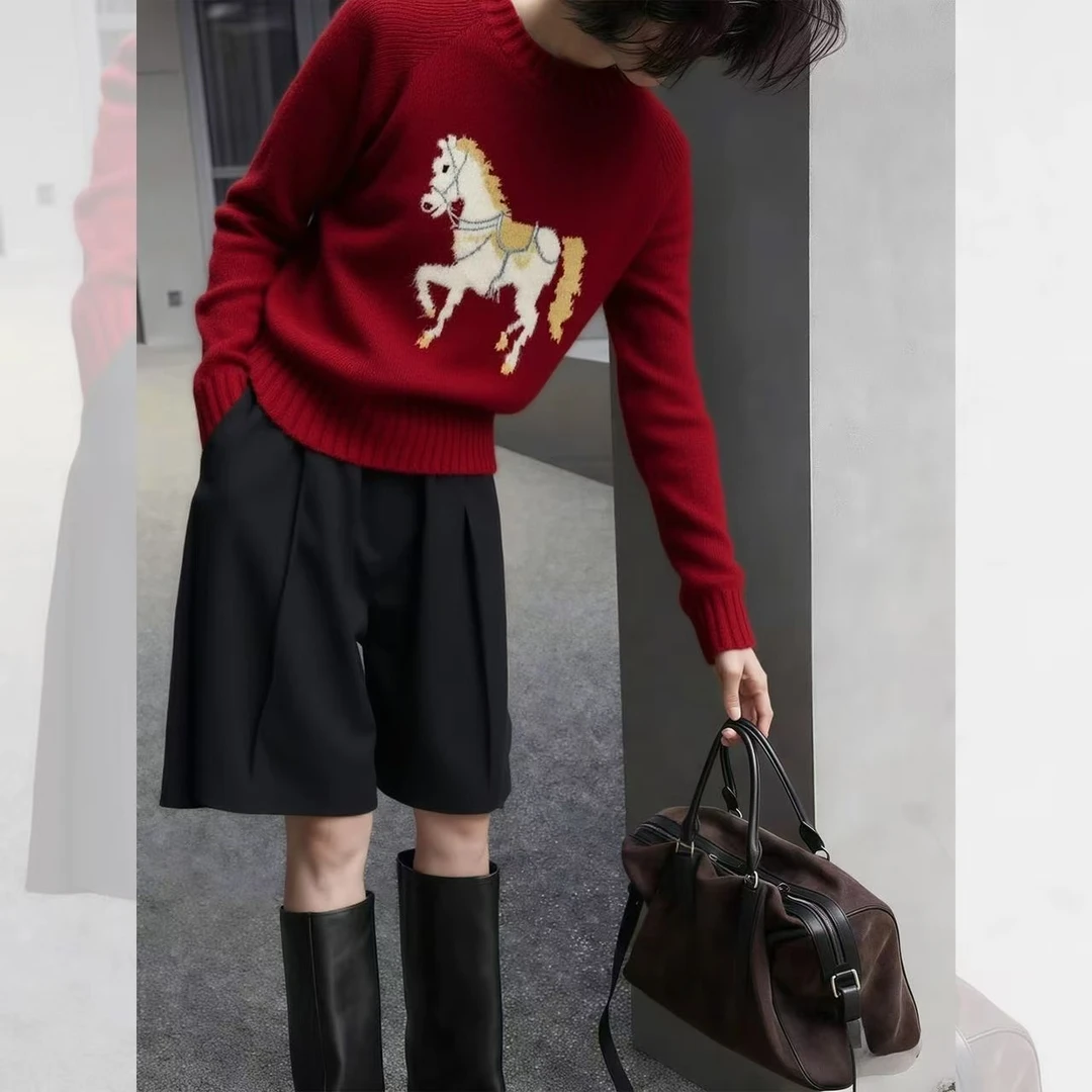 休闲百搭红色印花毛衣本命年女秋冬慵懒高级感小香风针织宽松上衣