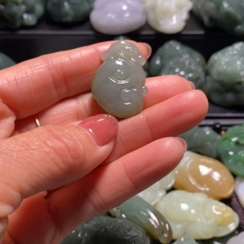 未镶嵌和田玉（糖玉）珠宝奇石