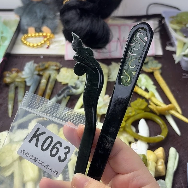 闲***花蛇纹石玉合金发饰