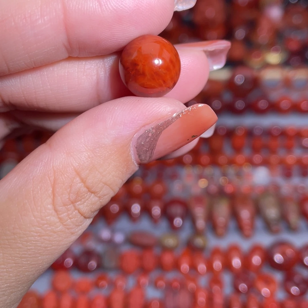 4***.南红玛瑙未镶嵌圆珠