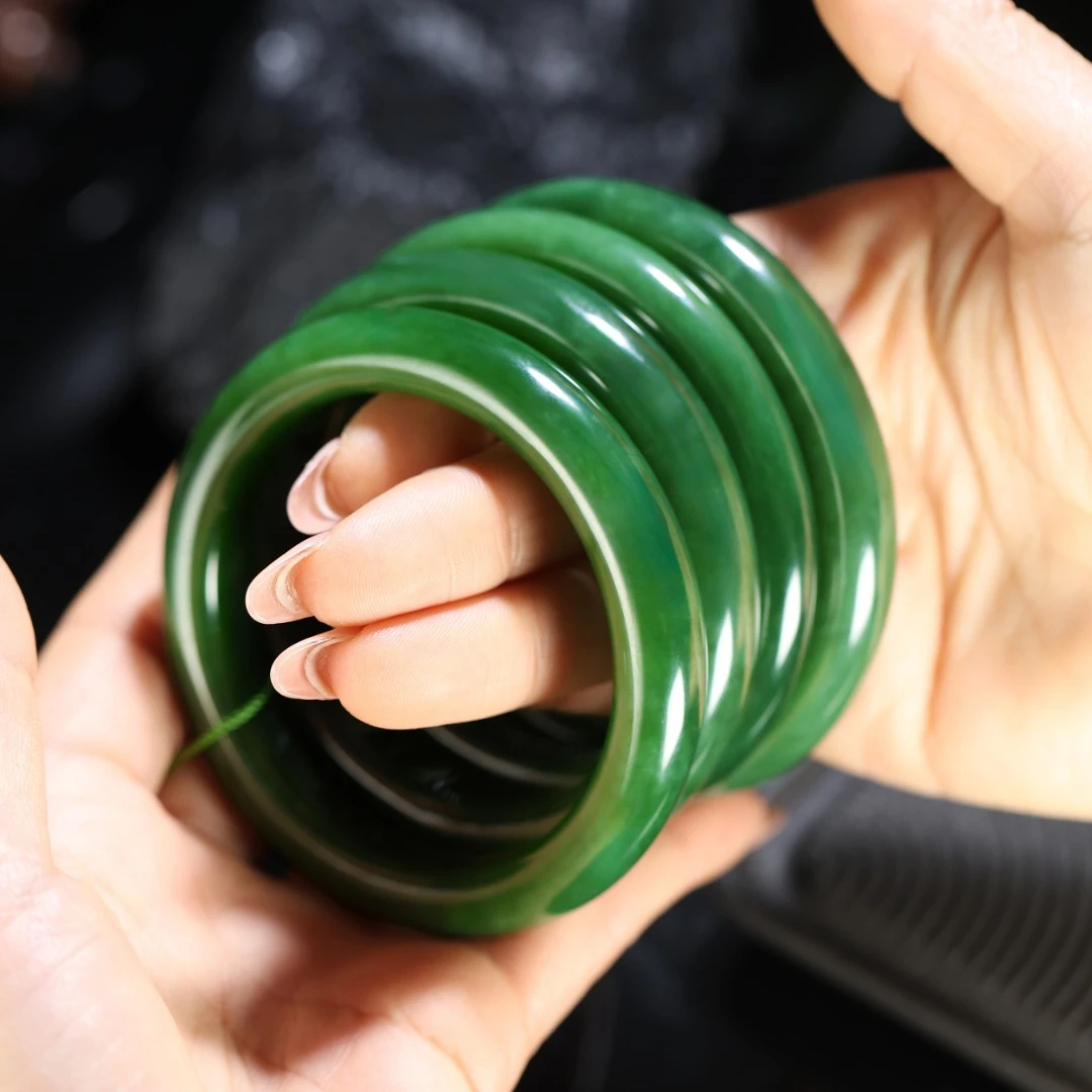 小家碧玉/和田玉碧玉手镯（多样性发其一）DD