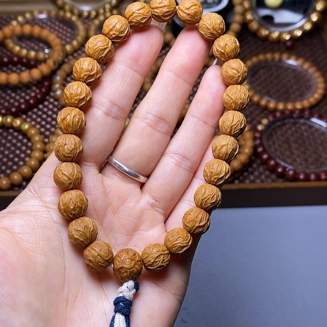 猴头核桃手串毒液手持全品