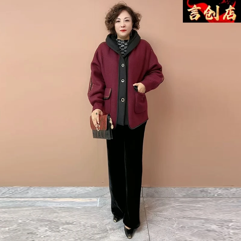 2553-105上衣大码加厚女秋冬保暖外套休闲中老年妈妈冬装洋气加绒