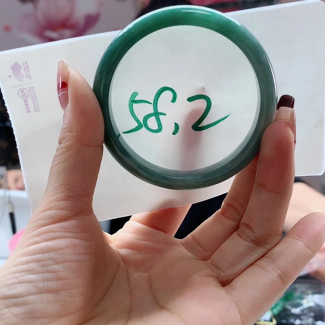 【闪购商品】翡翠手镯未镶嵌，