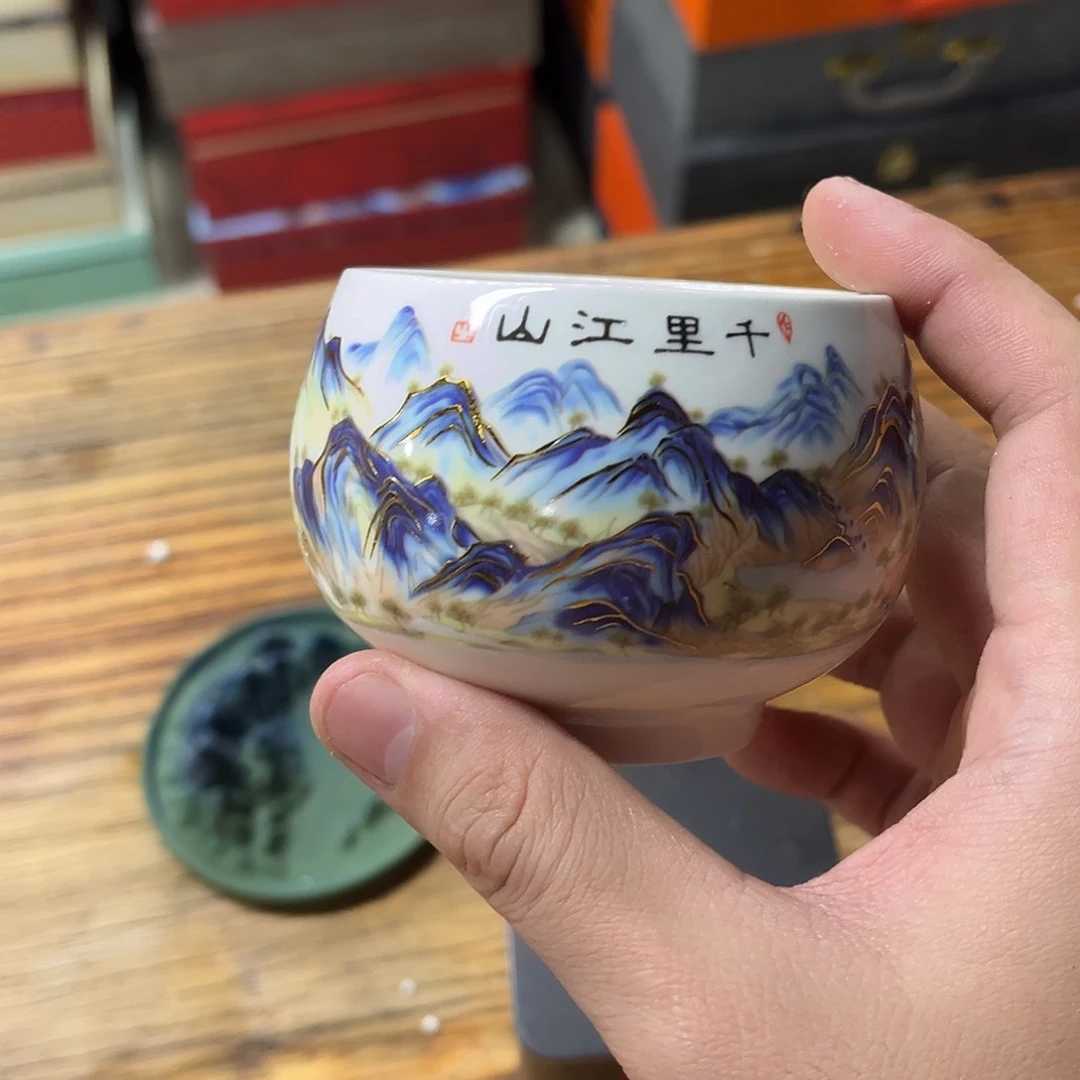 孤品茶具套装等。