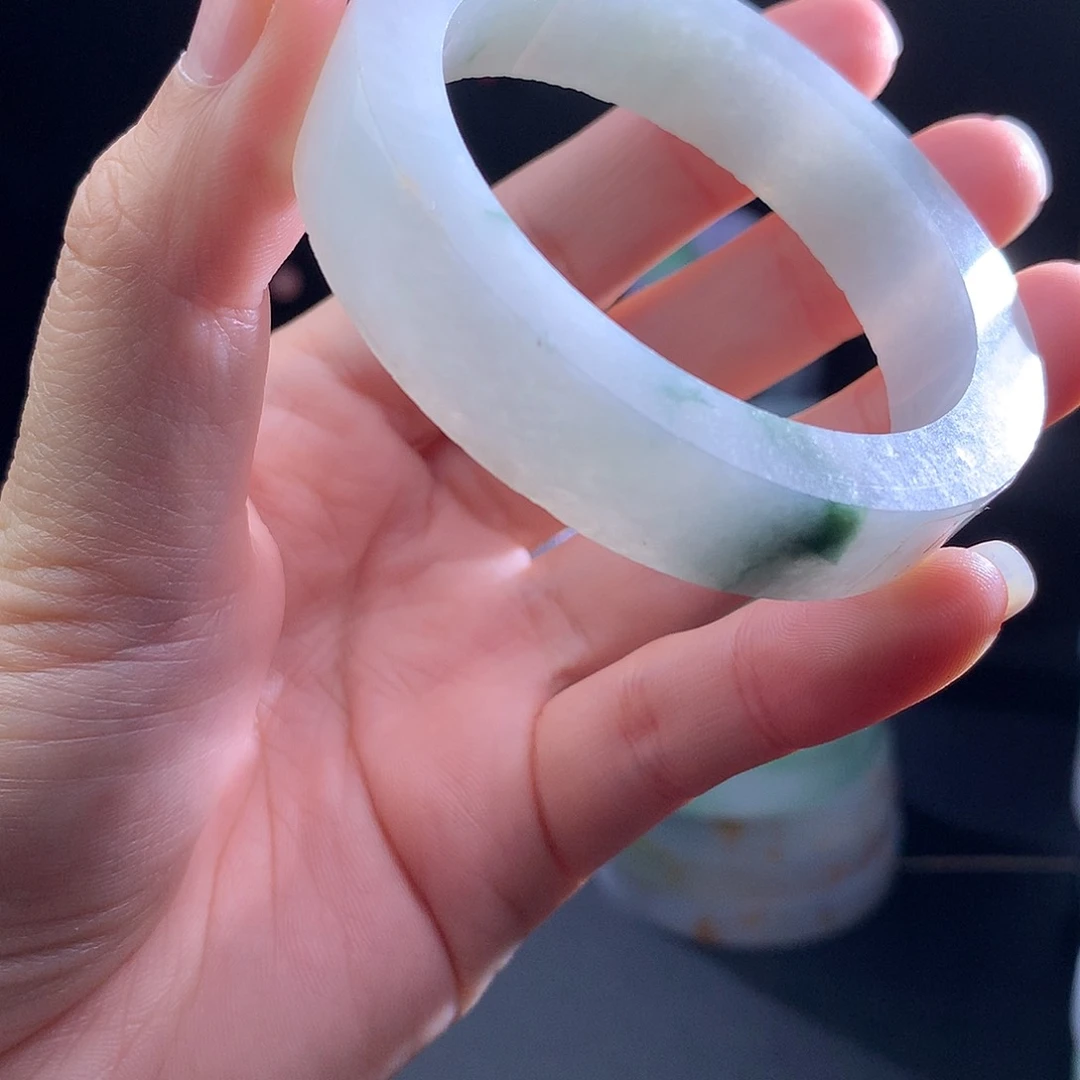 定制翡翠手镯未镶嵌