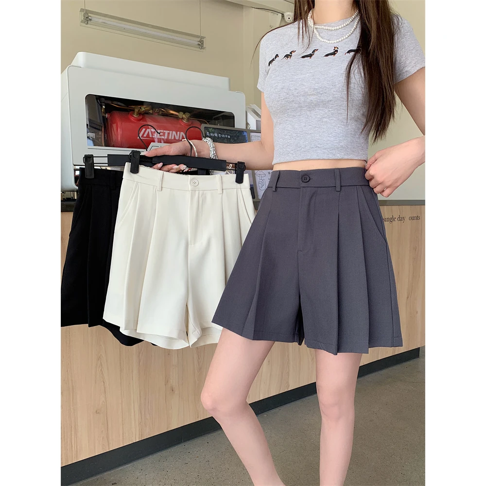 大码女装2025夏季新款胖妹妹时尚显瘦休闲设计感褶皱A高腰短裤