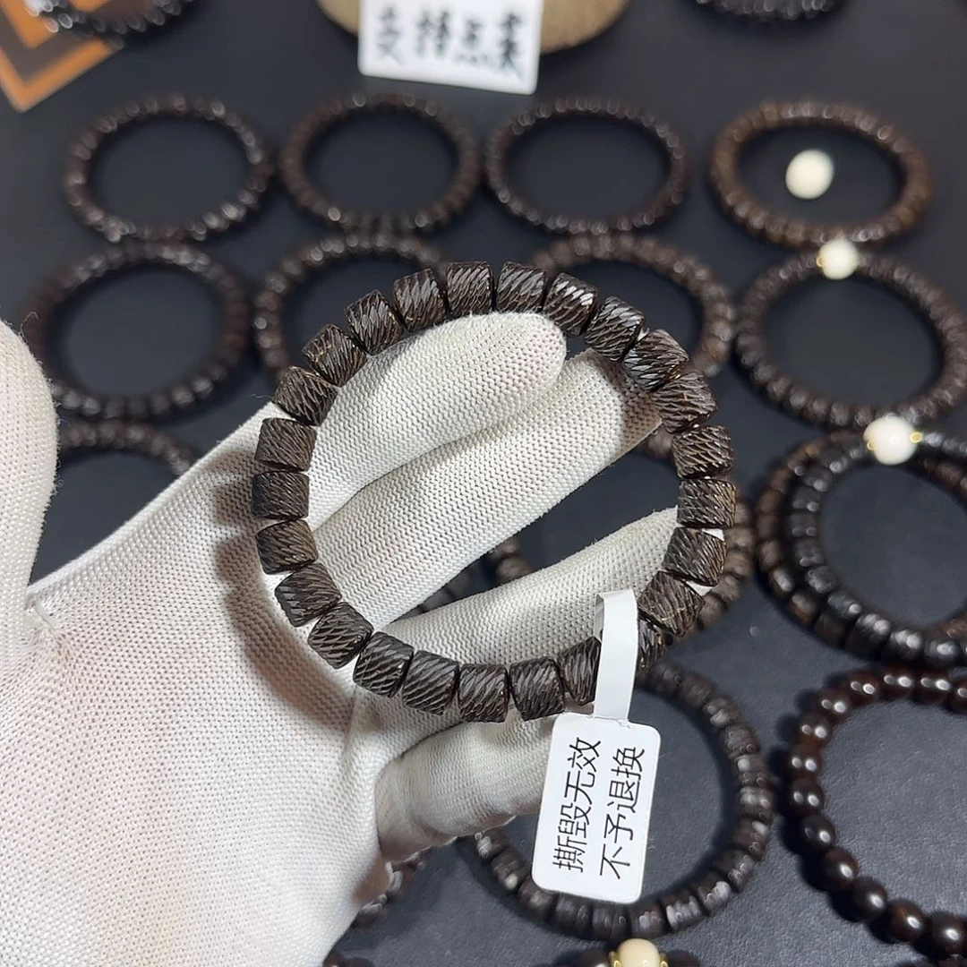 椰蒂手串万****.原生态椰蒂龙鳞98体验款