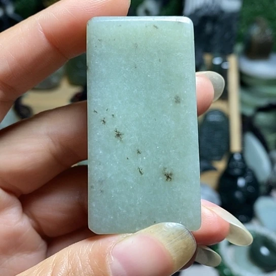 未镶嵌和田玉（糖玉）珠宝半成品