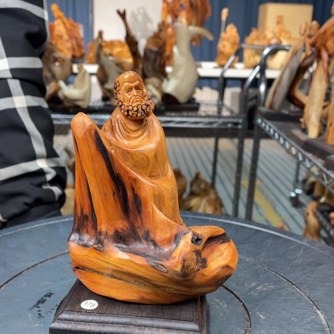 柏木（崖柏）随型摆件