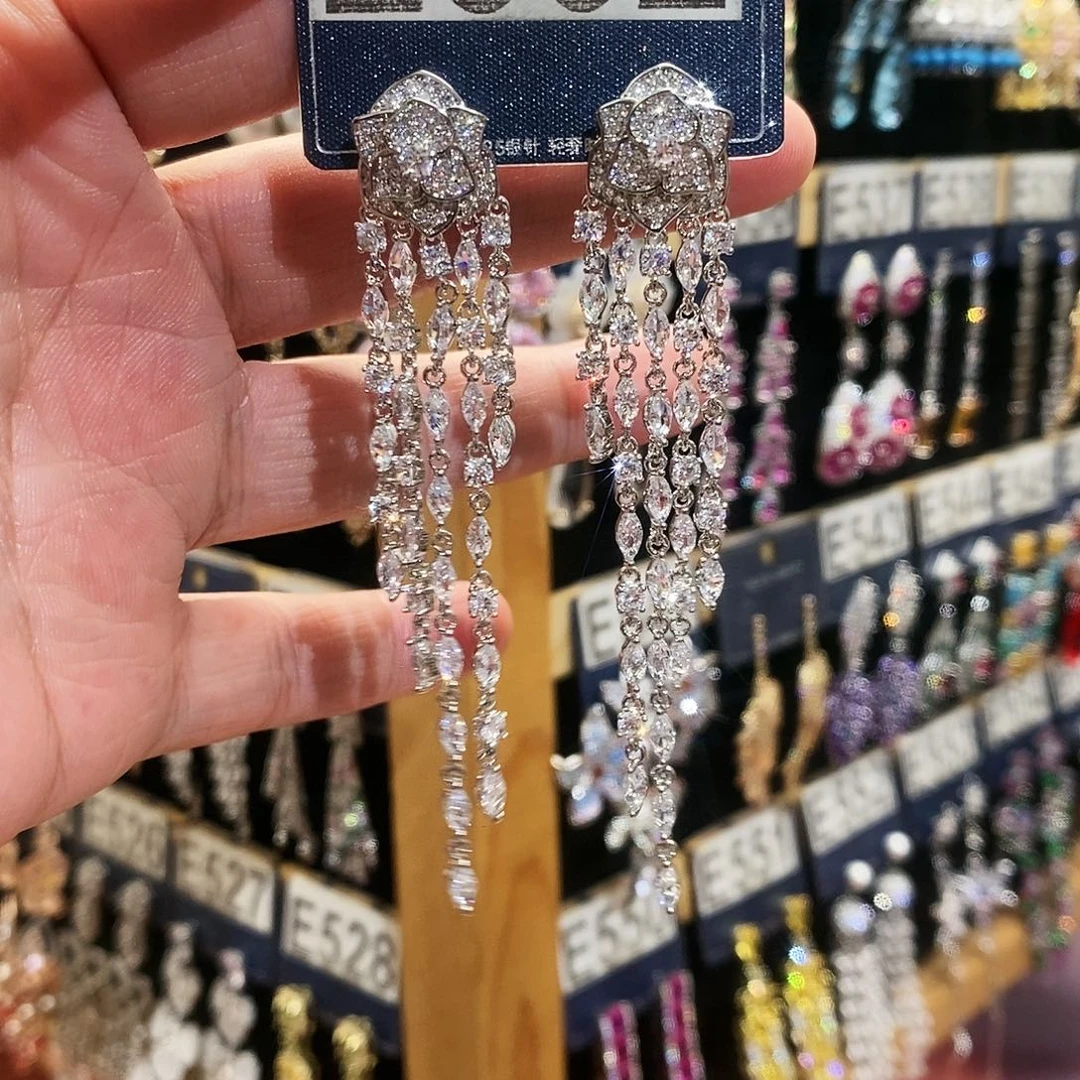 【闪购商品】纯铜925银锆石