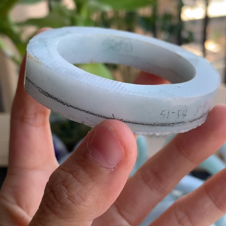 定制翡翠未镶嵌手镯51-54贵妃贵圆