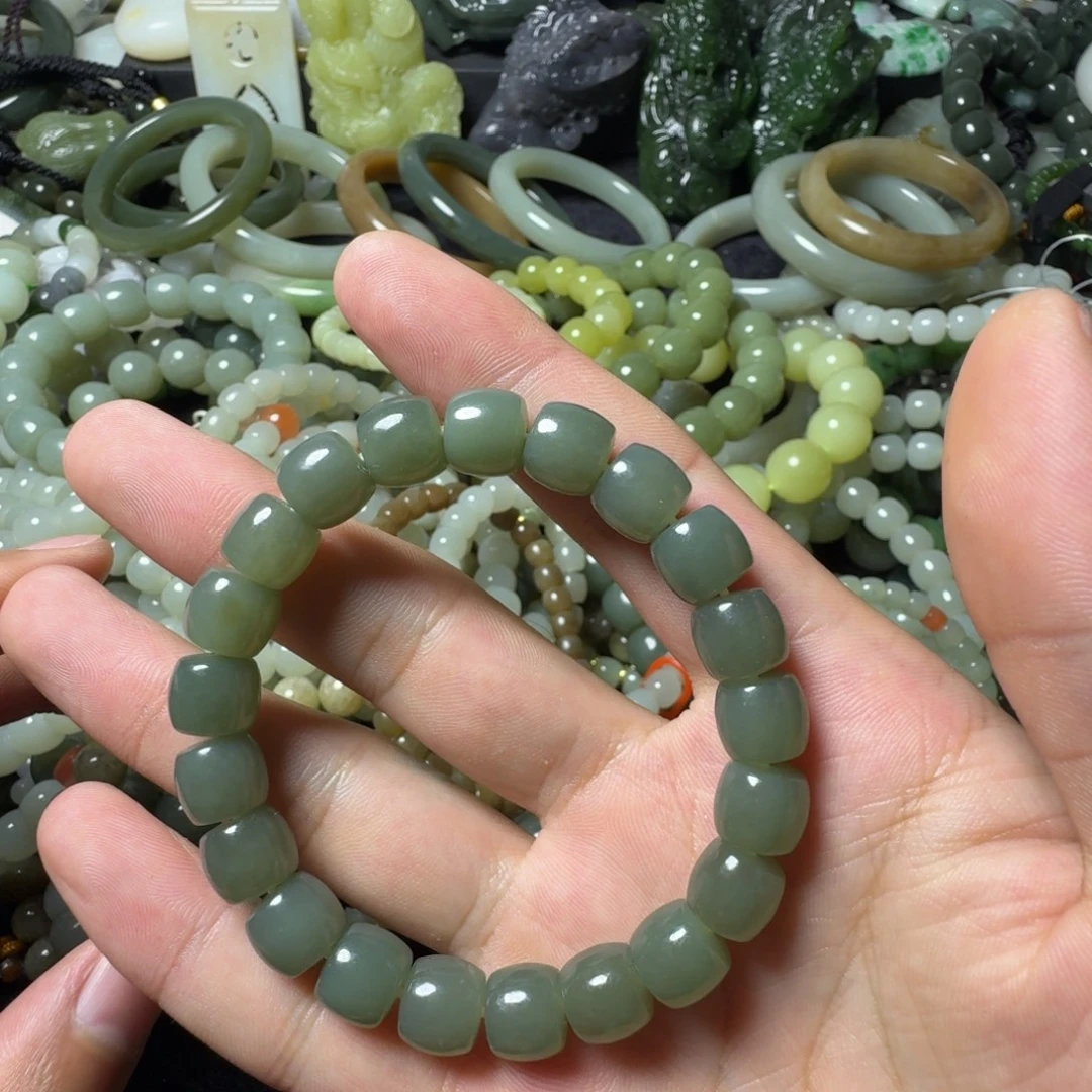 和田玉未镶嵌手串