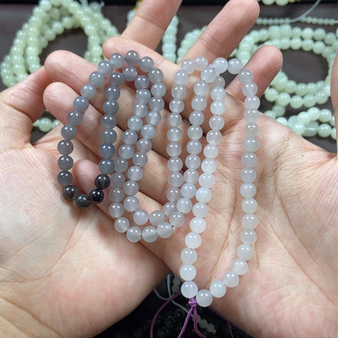 Y***o和田玉未镶嵌把件