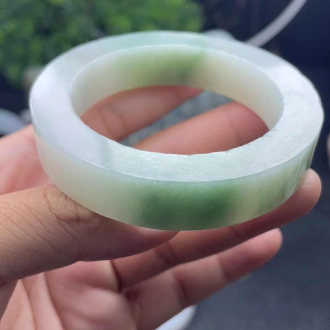定制翡翠不退不换未镶嵌