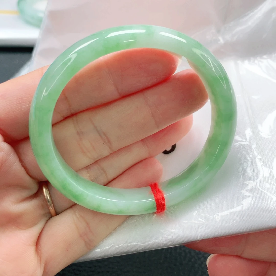 未镶嵌手镯翡翠54.5贵妃