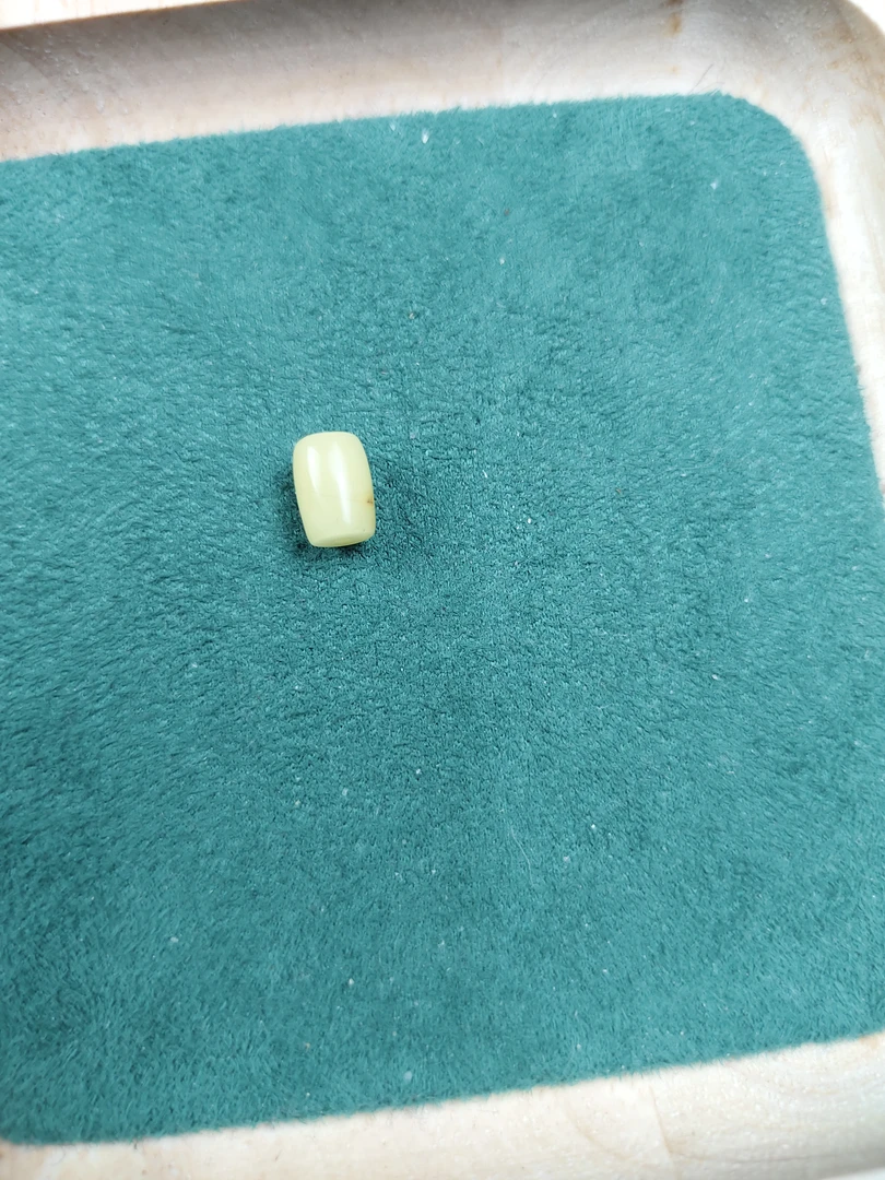 原矿蜜蜡未镶嵌珠杂