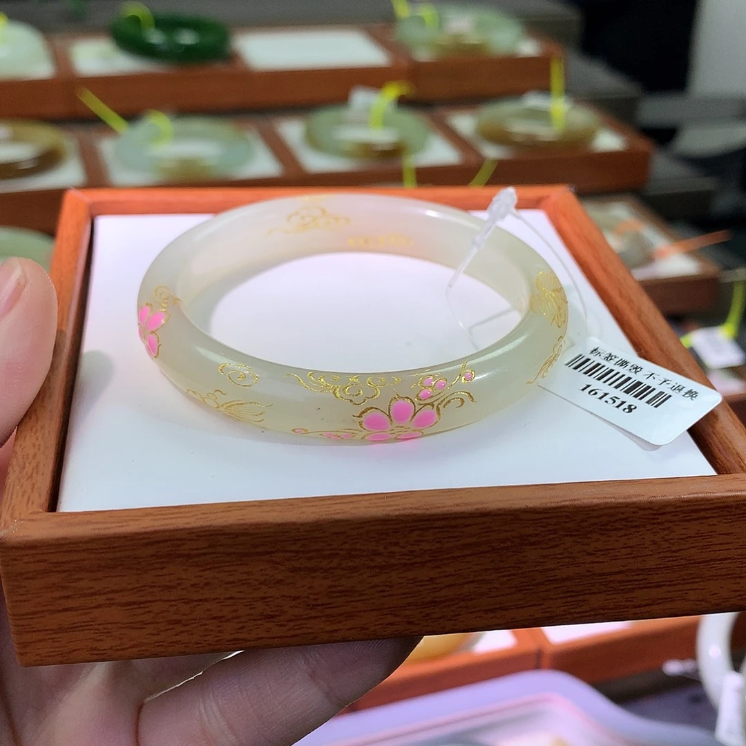 和田玉未镶嵌手镯54