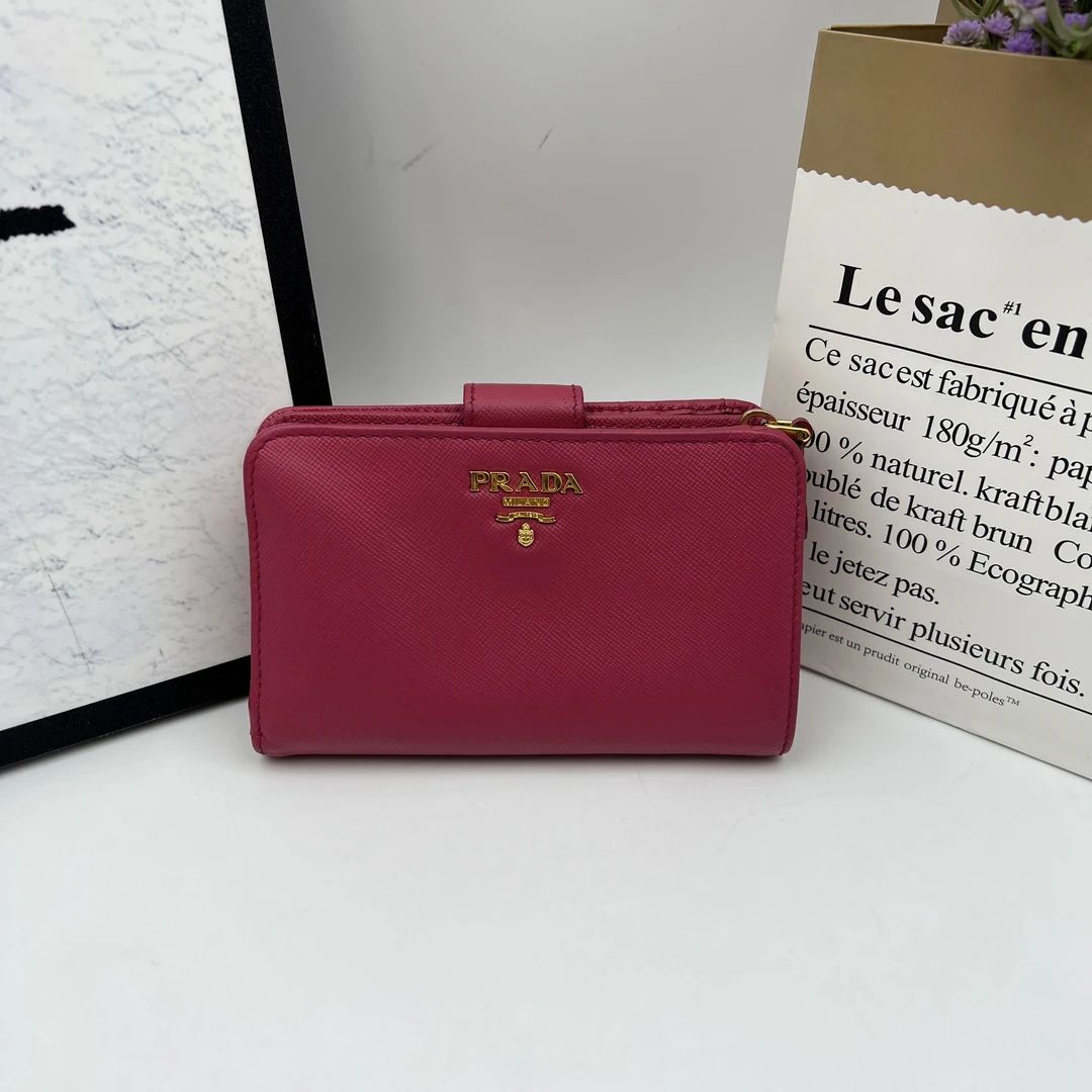 95新 Prada/普拉达 8275/粉色短款钱包