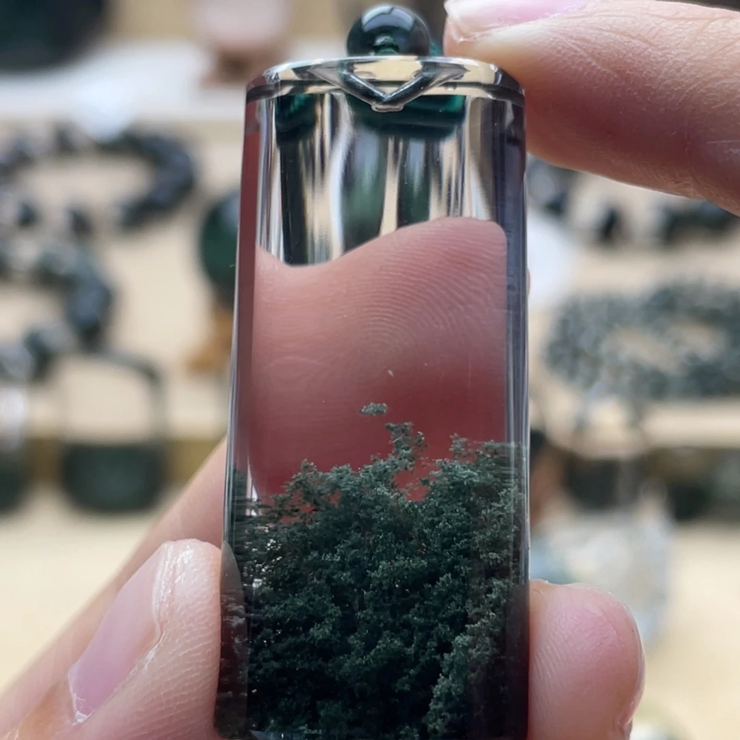 水晶未镶嵌颈饰绿幽灵吊坠