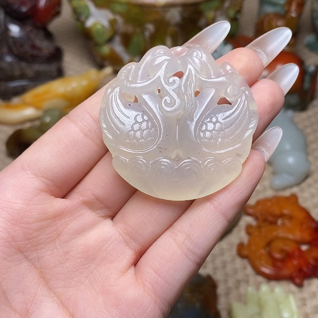 未镶嵌蛇纹石玉颈饰