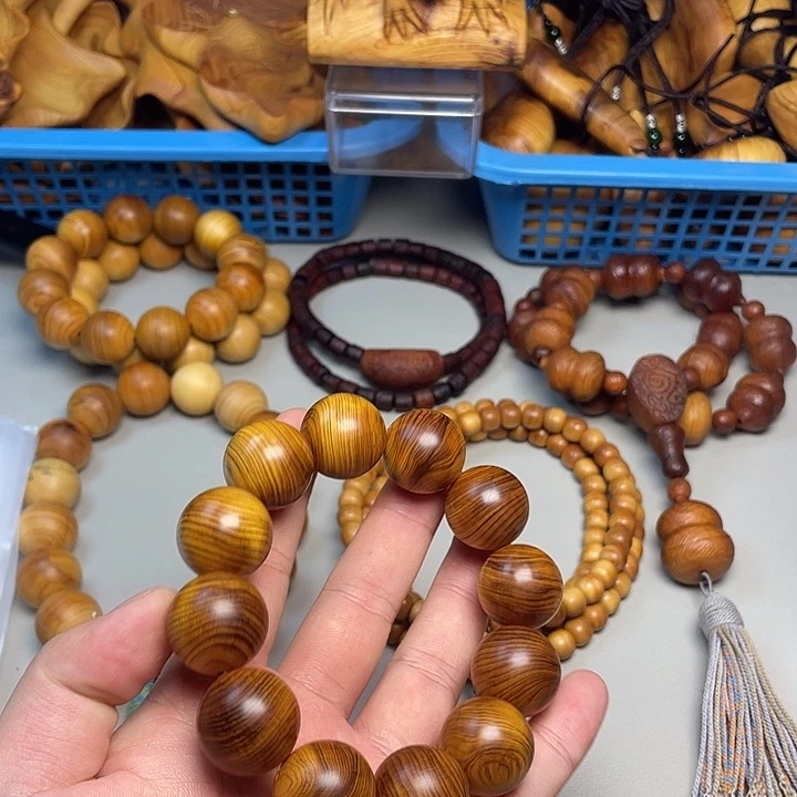 柏木（崖柏）巫溪崖柏2.0龙胆闪电