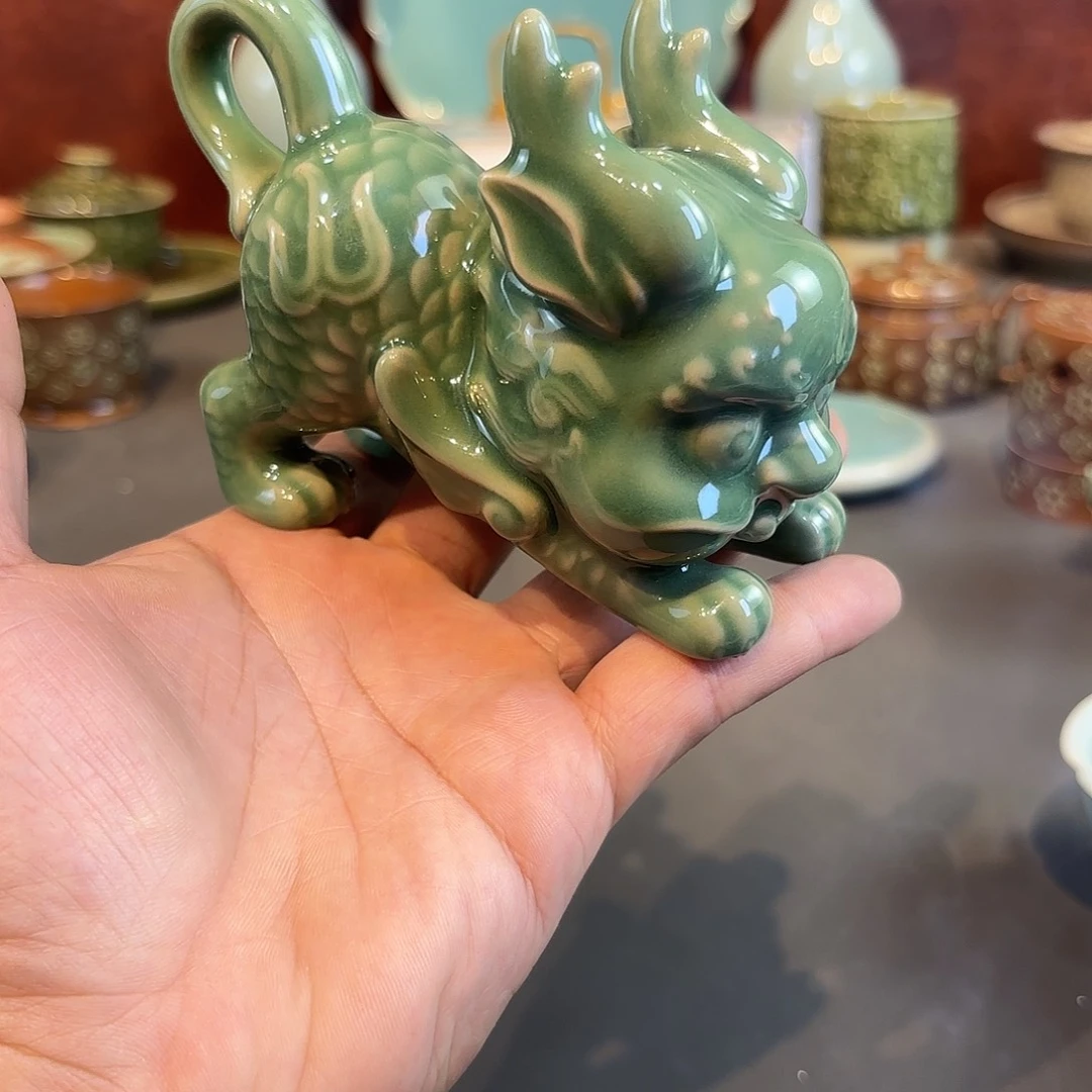 瓷片龙泉青瓷福利青瓷
