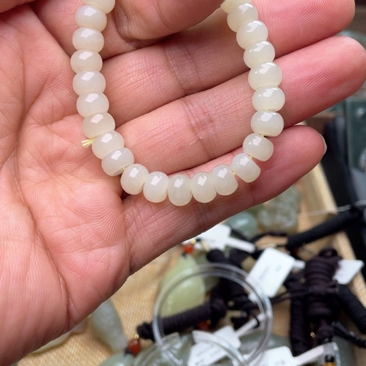 和田玉手链未镶嵌