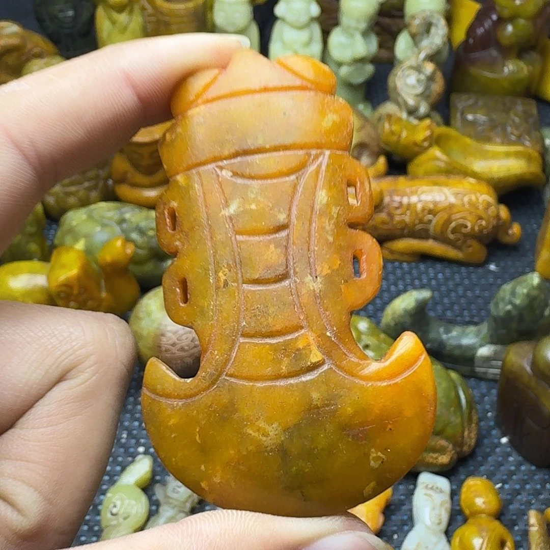 白玉菩提吊坠。。。