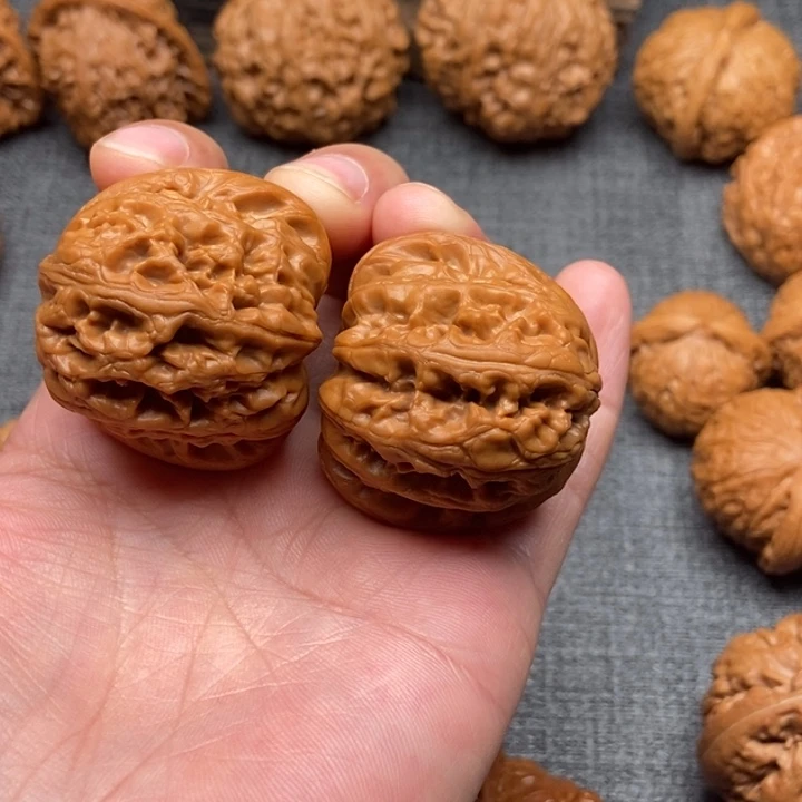 把件文玩核桃向*、元宝45