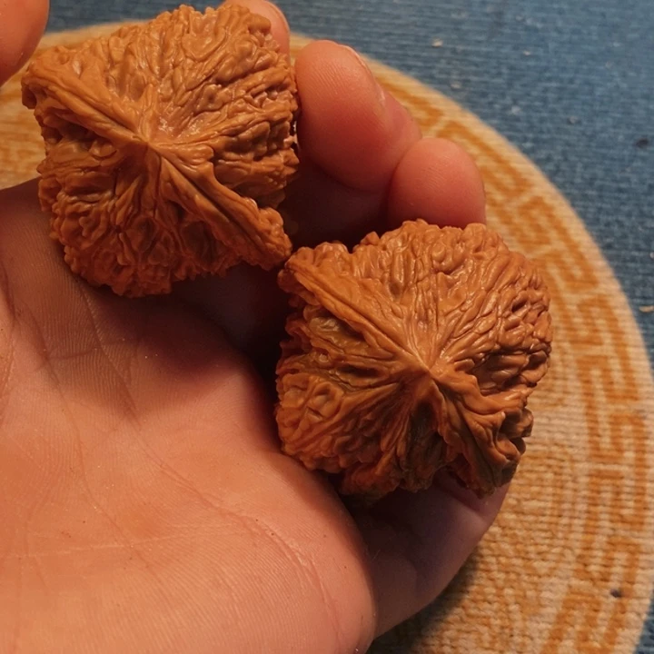 文玩核桃吊坠全品南疆43