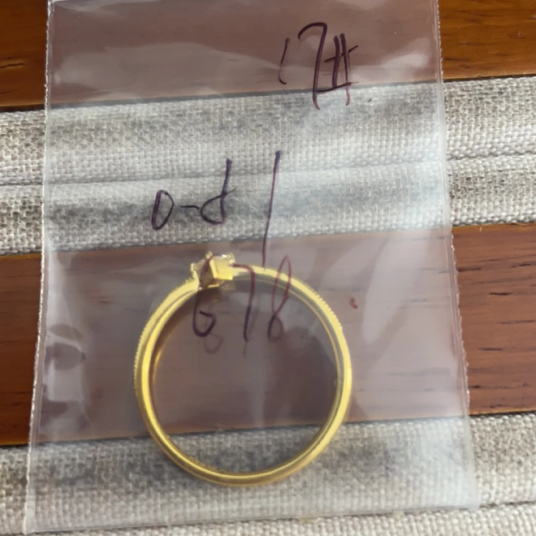 A7克重0.51 17号 白钻小方戒6D戒指 足金999