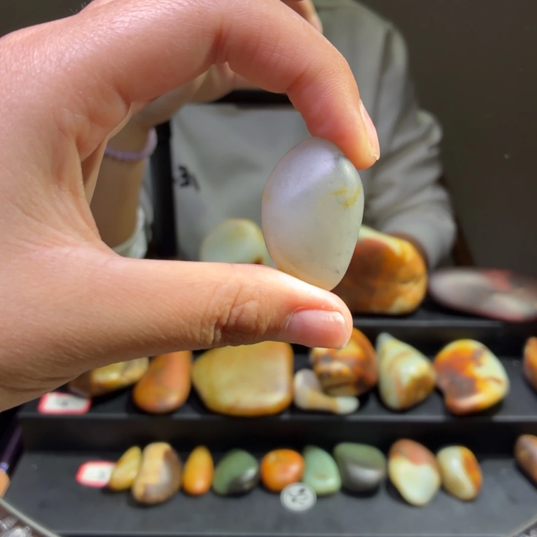 和田玉未镶嵌挂件15.7