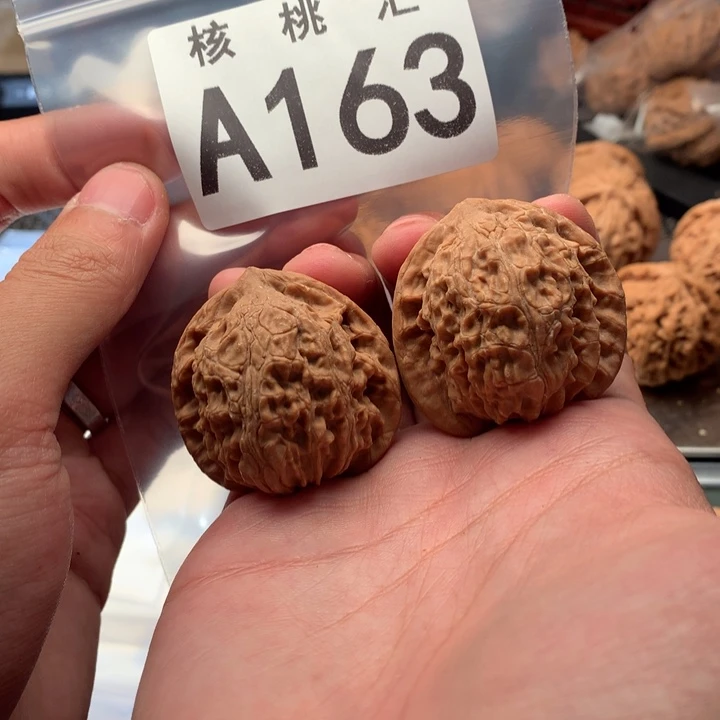 吊坠文玩核桃寿桃