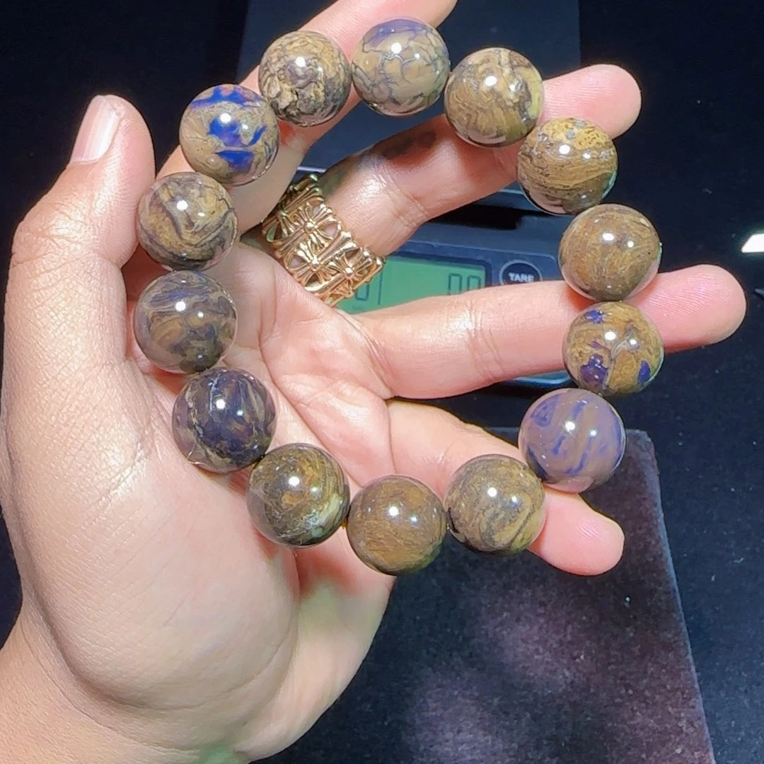 琥珀未镶嵌裸石琥珀