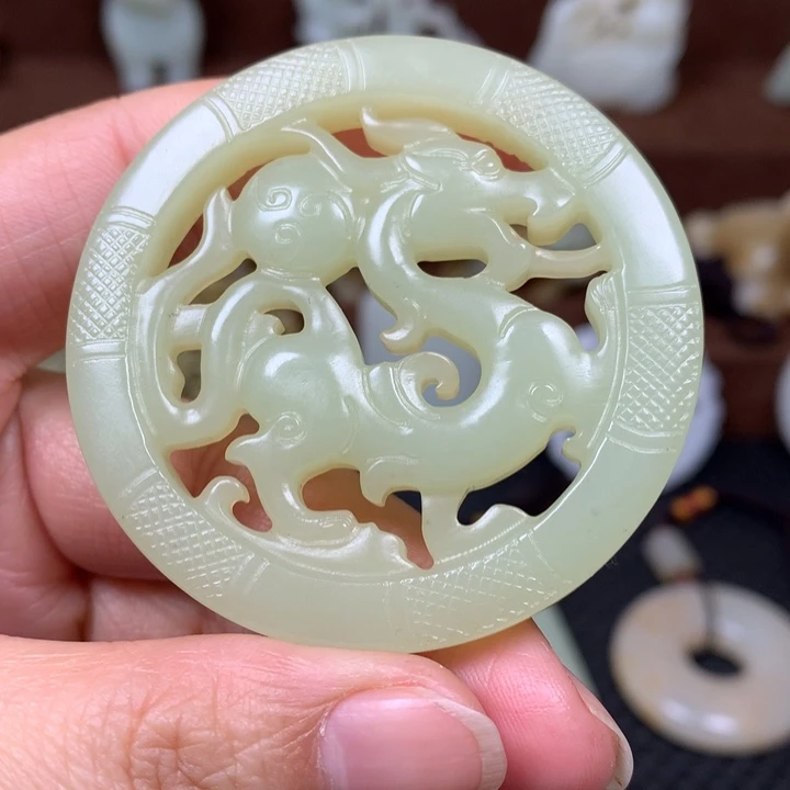 和田玉未镶嵌挂件