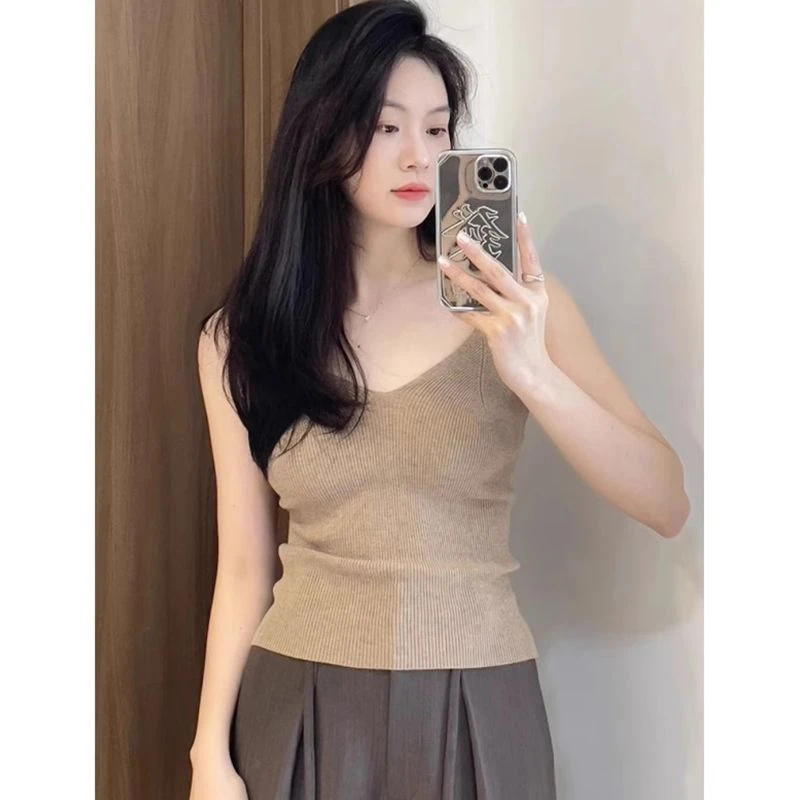 法式甜辣纯欲V领针织吊带背心女内搭夏季修身显瘦无袖上衣外穿