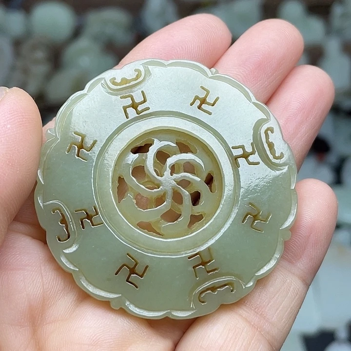 和田玉未镶嵌挂件