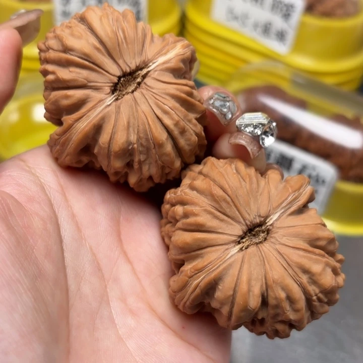 把件文玩核桃48-24786-02